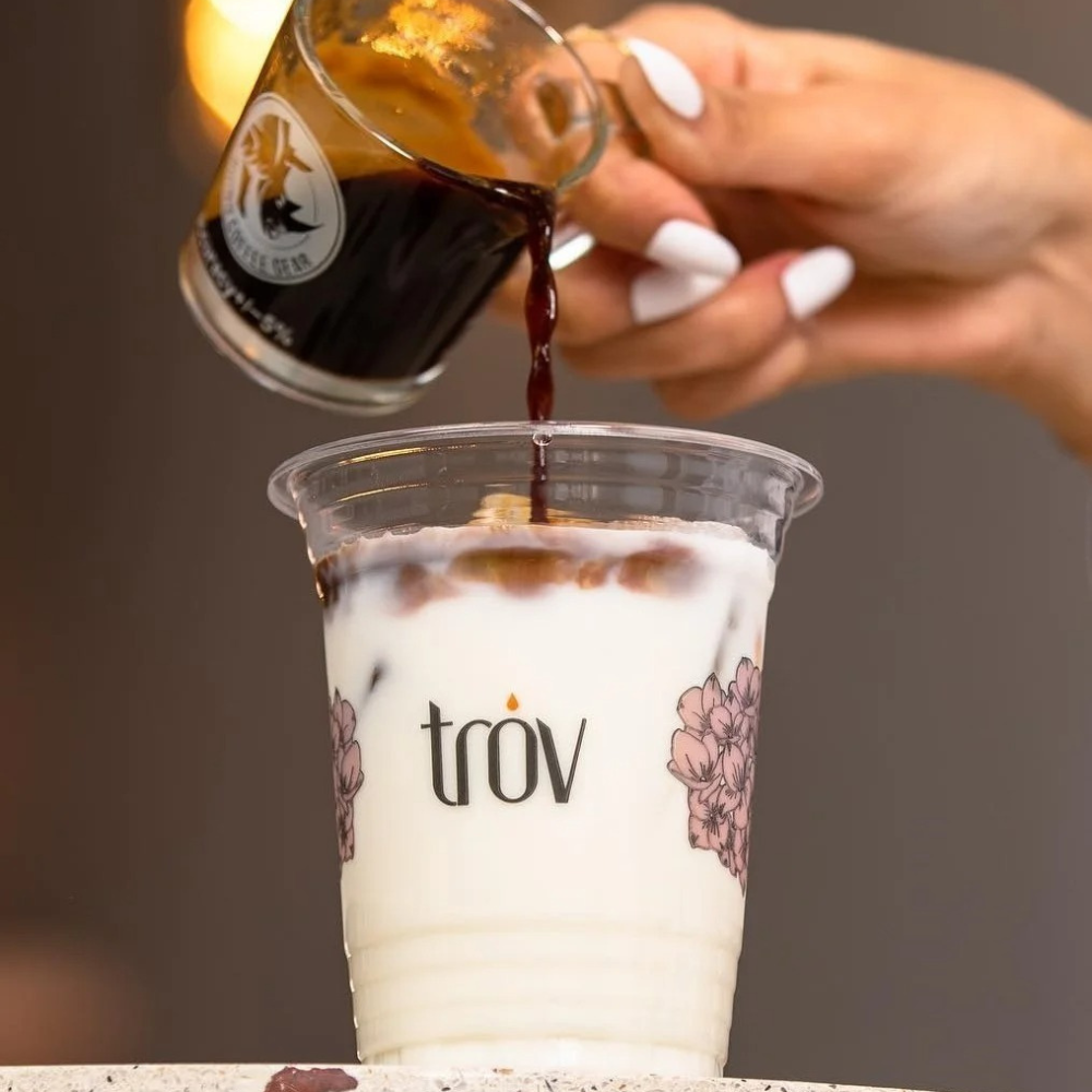 Custom Flat-Bottom Cold Drink Cups