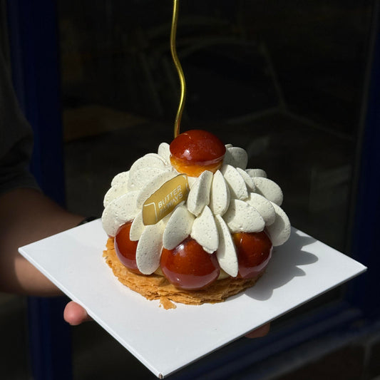 Customizable White Square Cake Boards