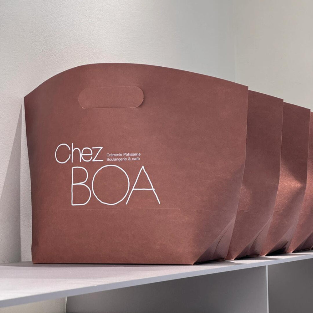 Die-Cut Handle Paper Bag – Eco-Friendly Shopping & Takeaway Bag