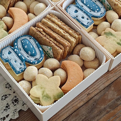 Wooden Cookie Gift Box with Paper Lining