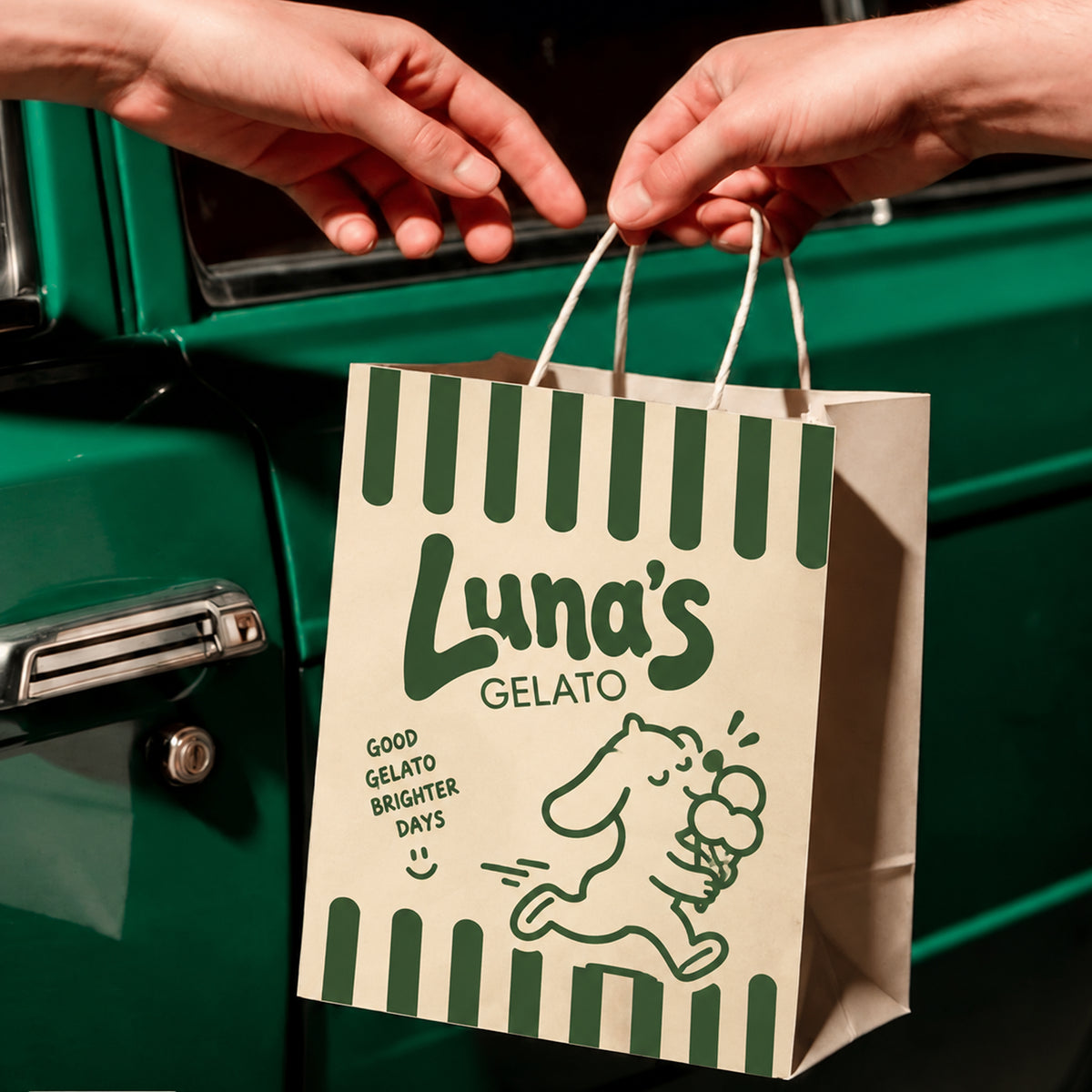 Custom Printed Kraft Paper Takeout Bags with Handles
